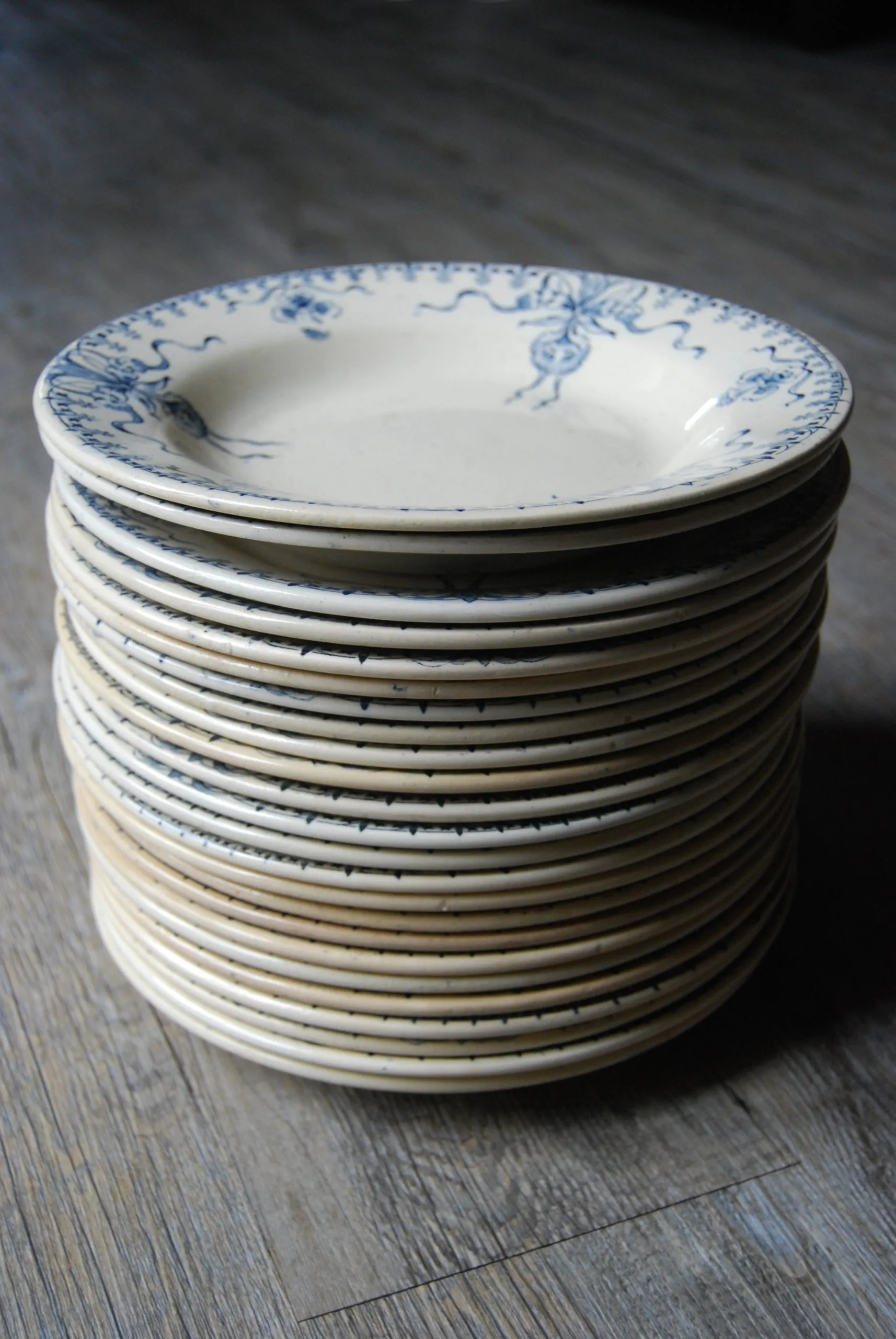 Assiettes plates de Gien – Image 3