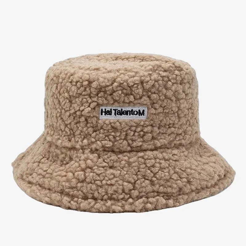 Bob femme en fourrure avec style casquette – Image 2